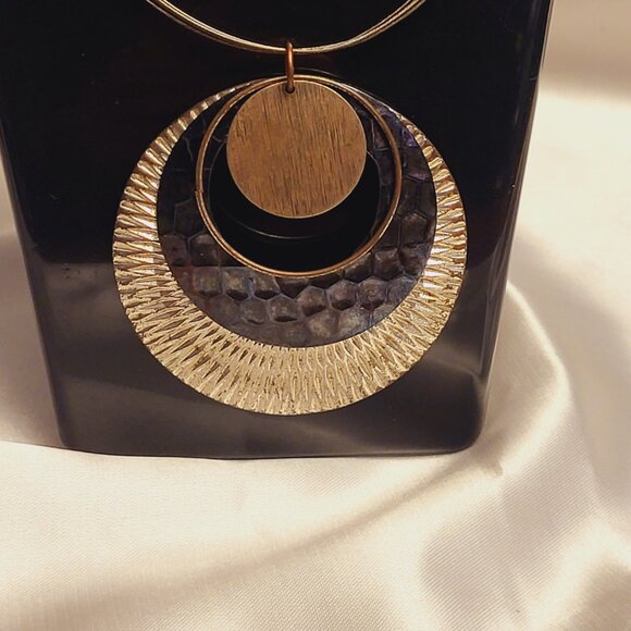 Lane Bryant Vintage Necklace ~ *Excellent Condition - Picture 2 of 6